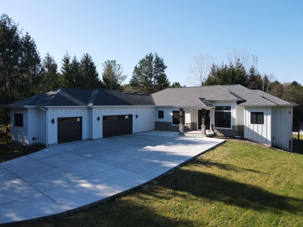 Big Bend Residence II — photo 1